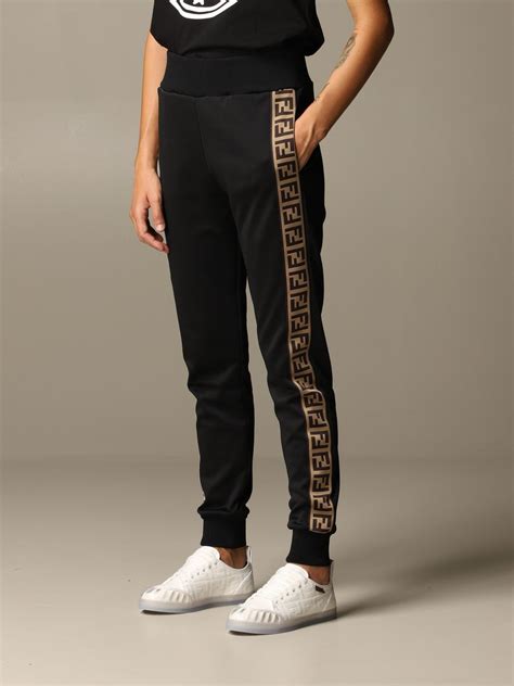 pantaloni fendi donna con logo|FENDI Pantaloni Karligraphy Con Inserti Laterali .